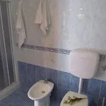 Flat With Large Balcony In דירה