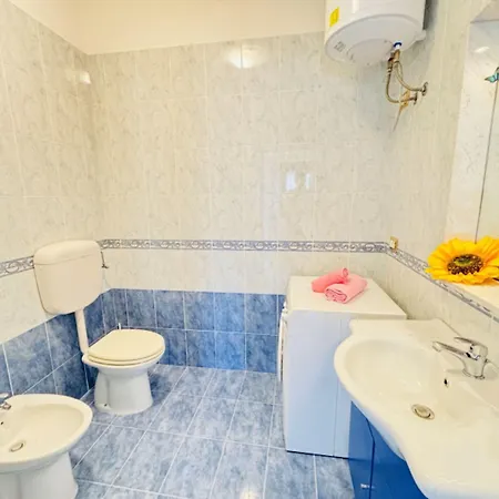 Apartament Flat With Large Balcony In Bibione